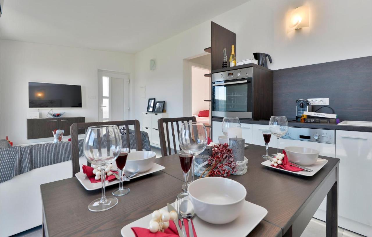 8 Bedroom Lovely Home In Durdevac Ðurđevac Екстериор снимка